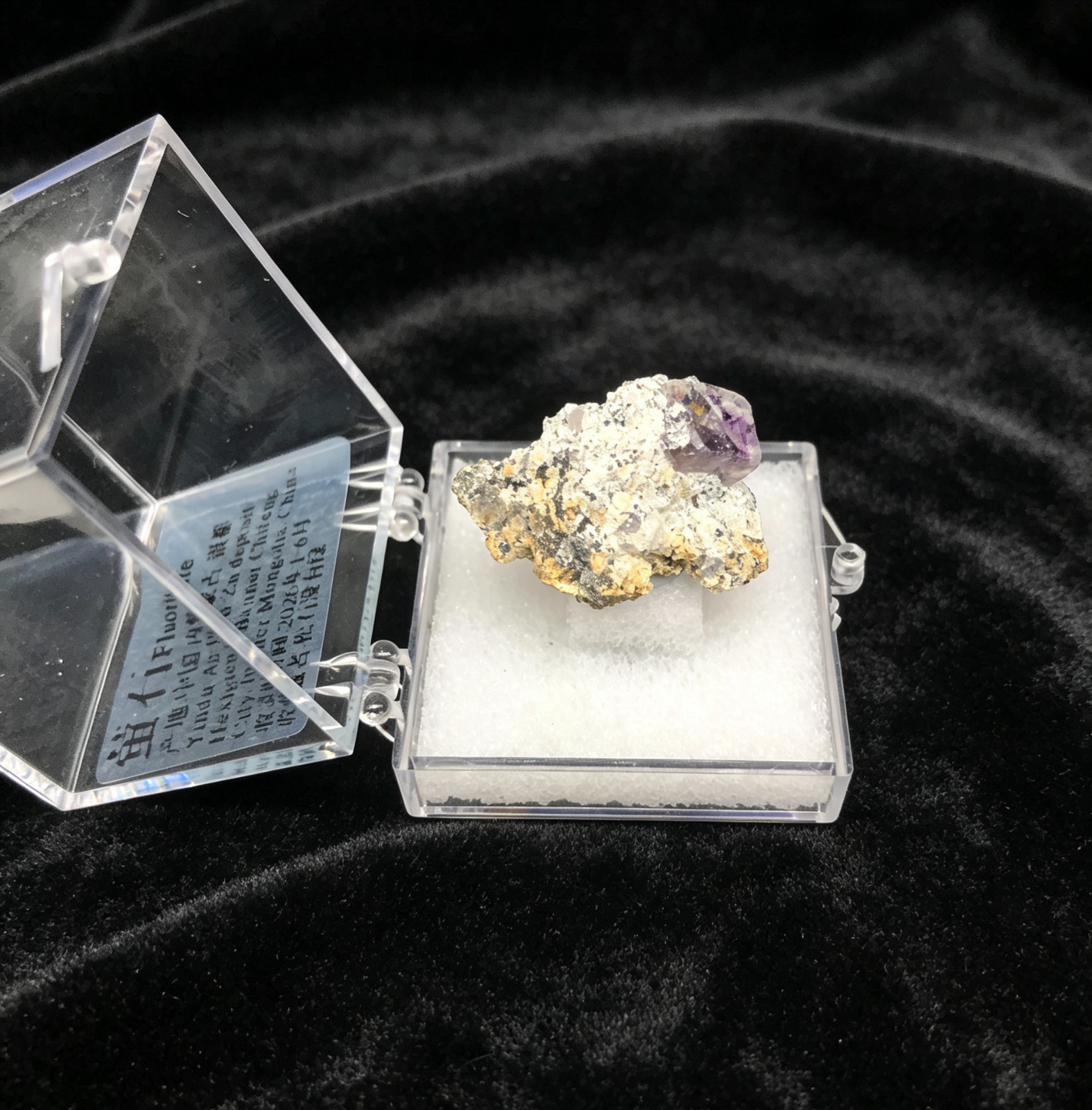 Gold Diffuser Stone Crystal Natural Fluorite Mineral fish tank Polished Quartz