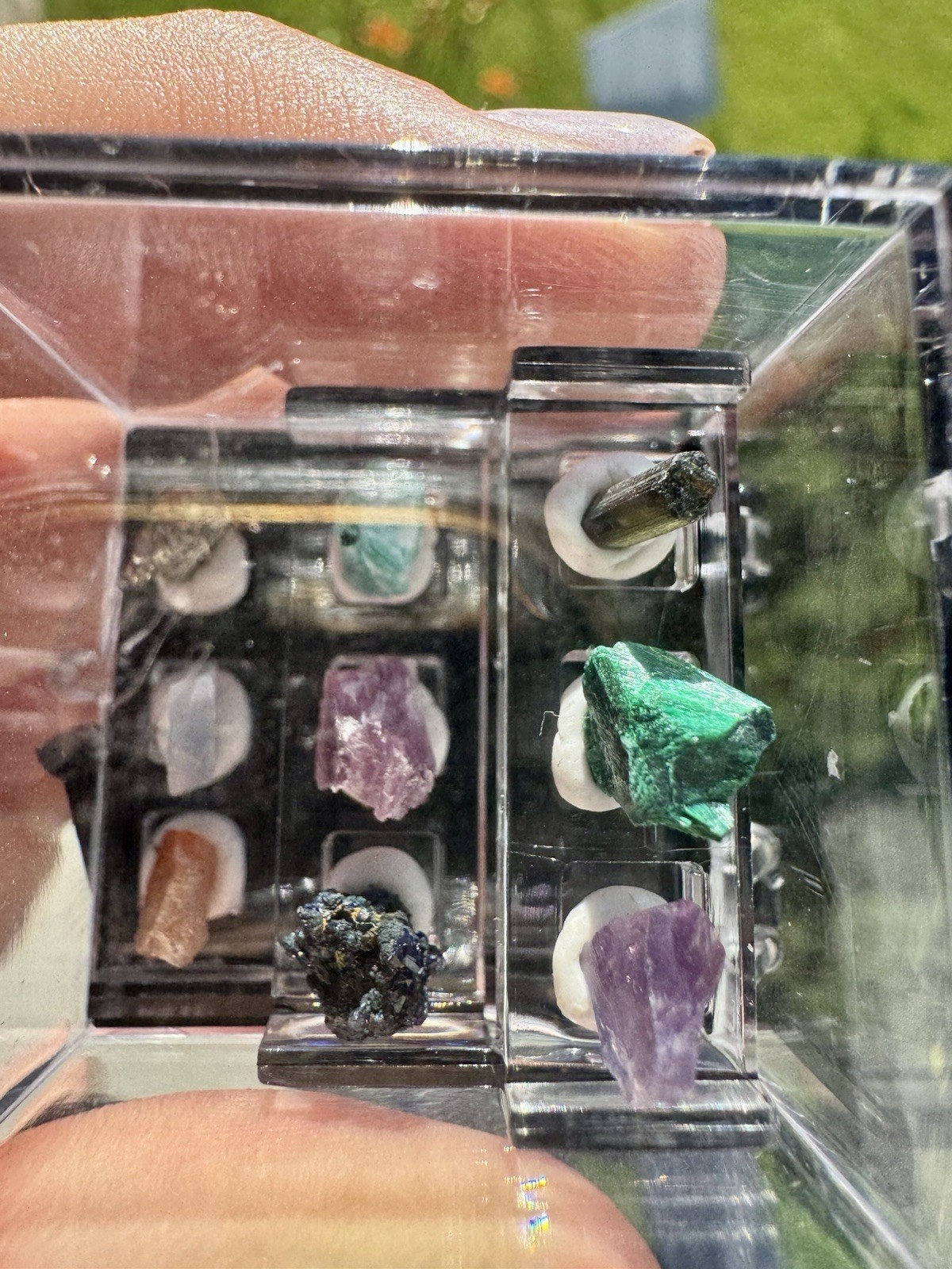 Collection If 9 Mini Specimens In Perky Box. See Stones In Description