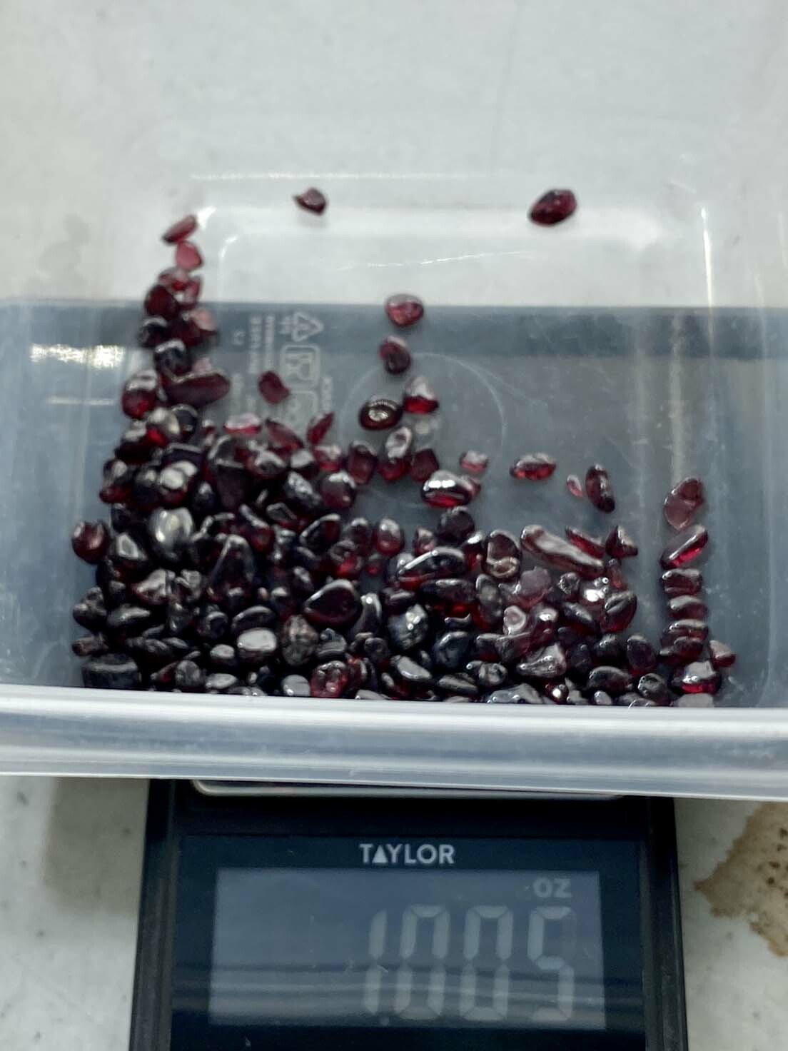Garnet – Small Tumbled Chips – 100% Crystal – Grounding Clearing Balancing
