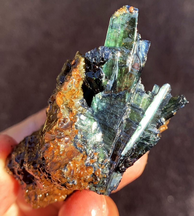 359CT Gemmy! Natural Transparent Green Vivianite Crystal Specimen Brazil ie5083