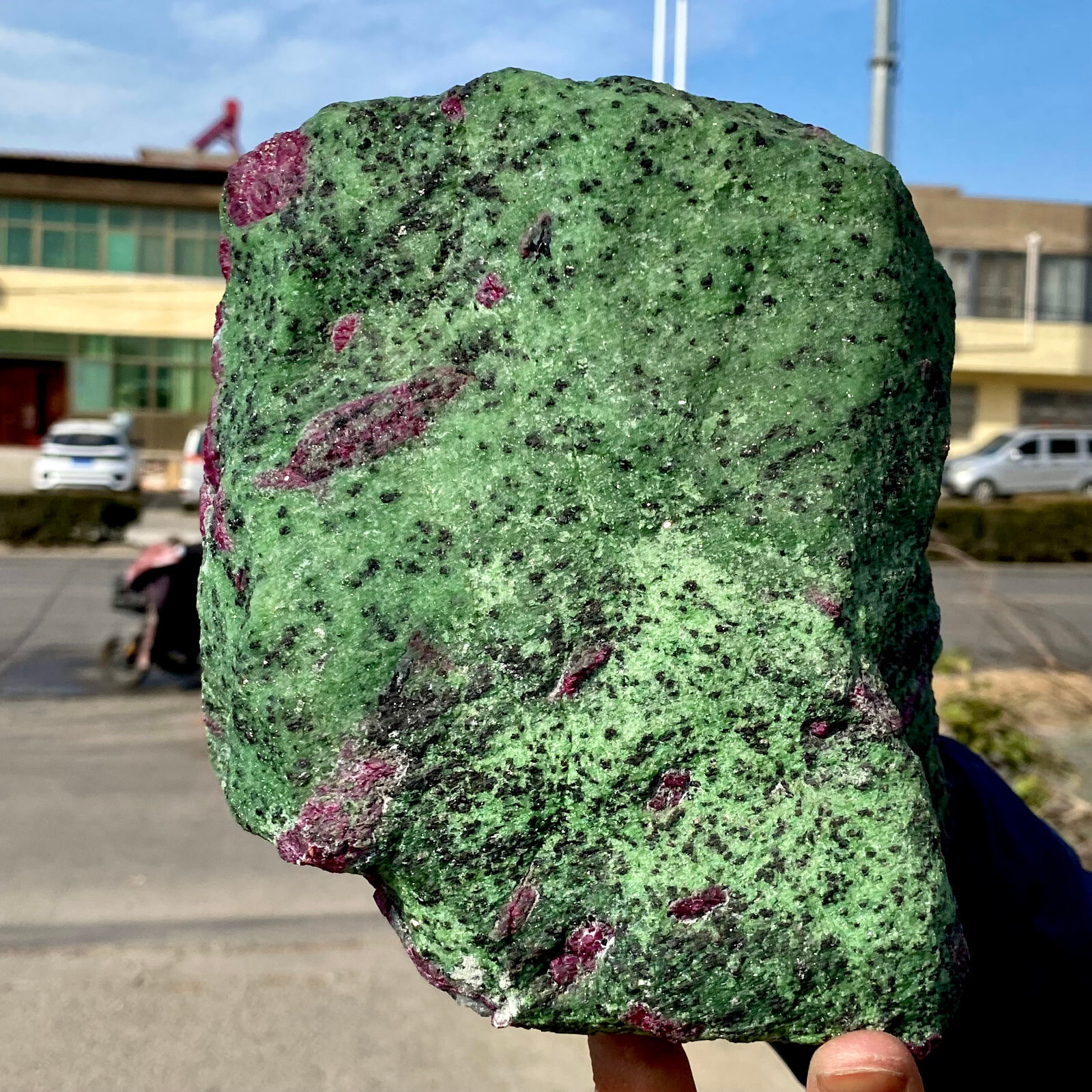 22LB Natural green Ruby zoisite (anylite) crystal Chakra Healing Energy