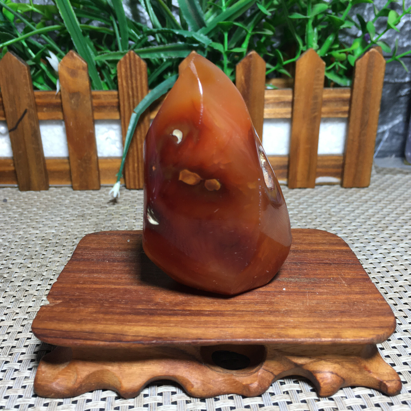 172g Natural red agate torch polished quartz crystal specimen for healing 9365
