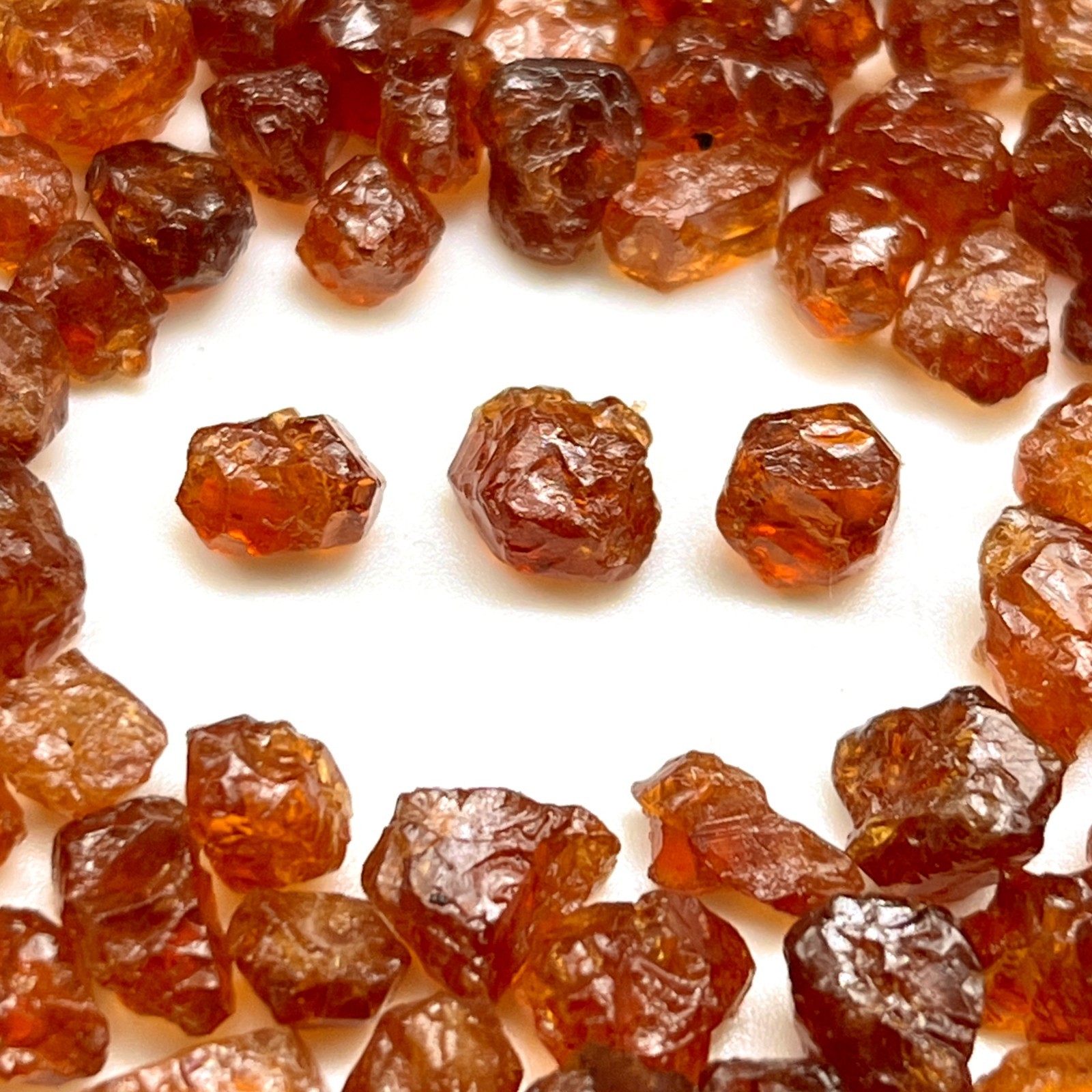 25 Pieces Natural Hessonite Rough 6-8 mm – Fine Raw Garnet Gemstone Crystals