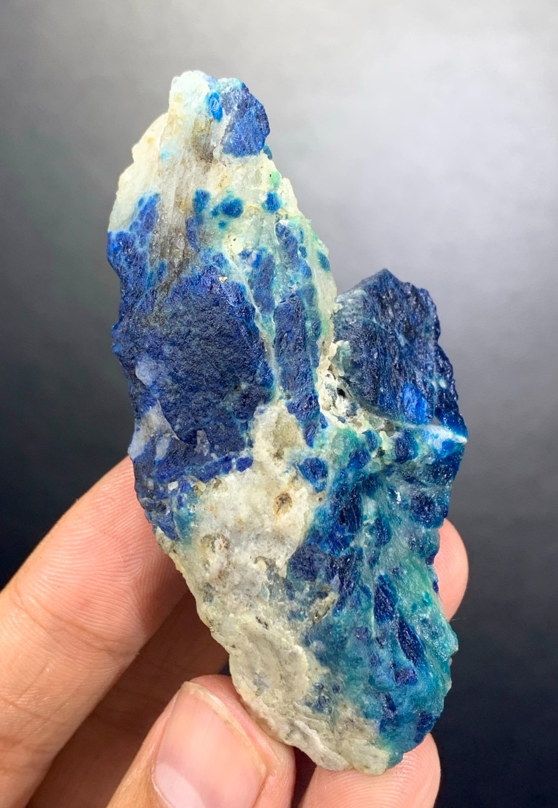 Natural fluorescent blue, green sodalite specimen from Afghanistan_60 GM