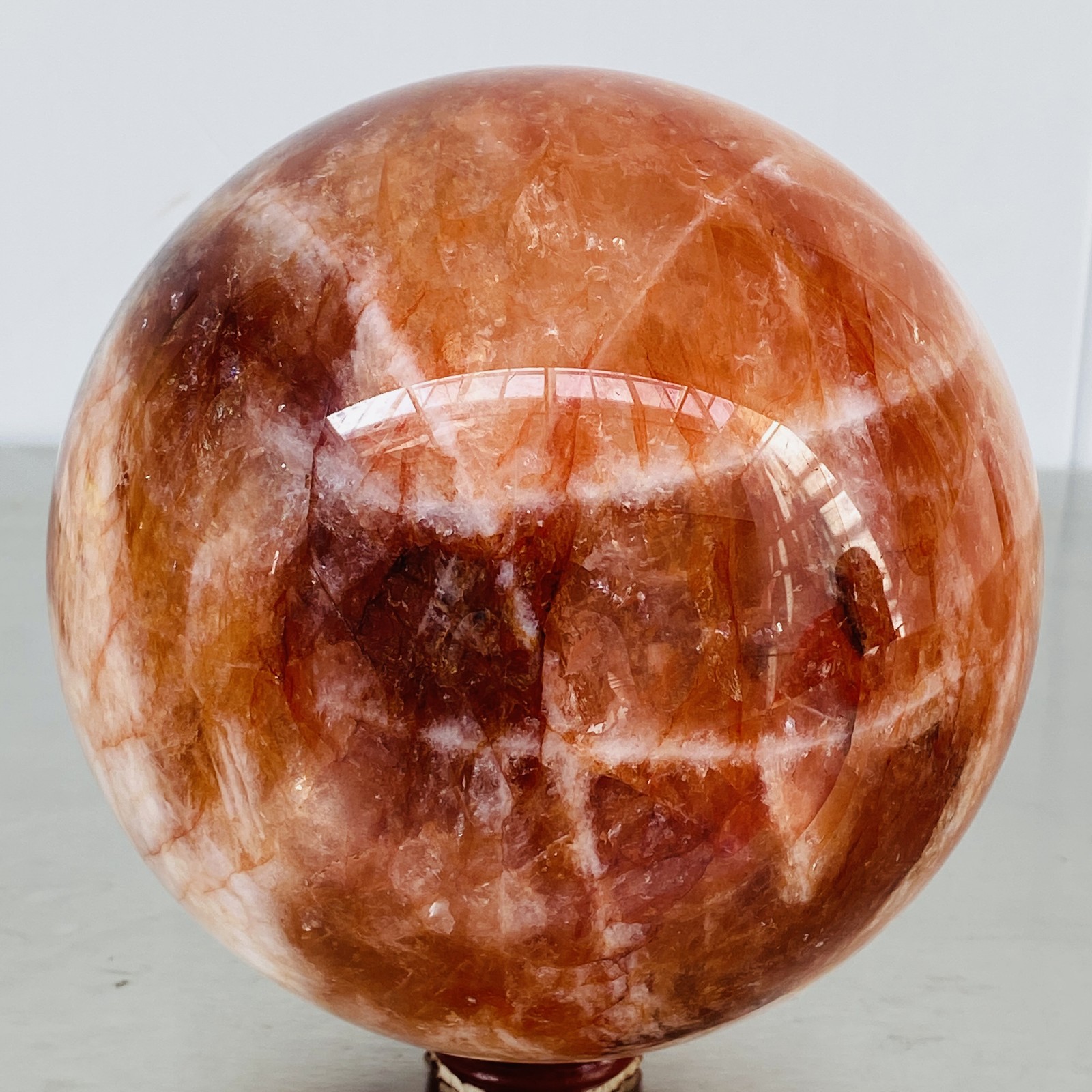 Natural Red Glue Flower Quartz Sphere Crystal Ball Healing 3840G