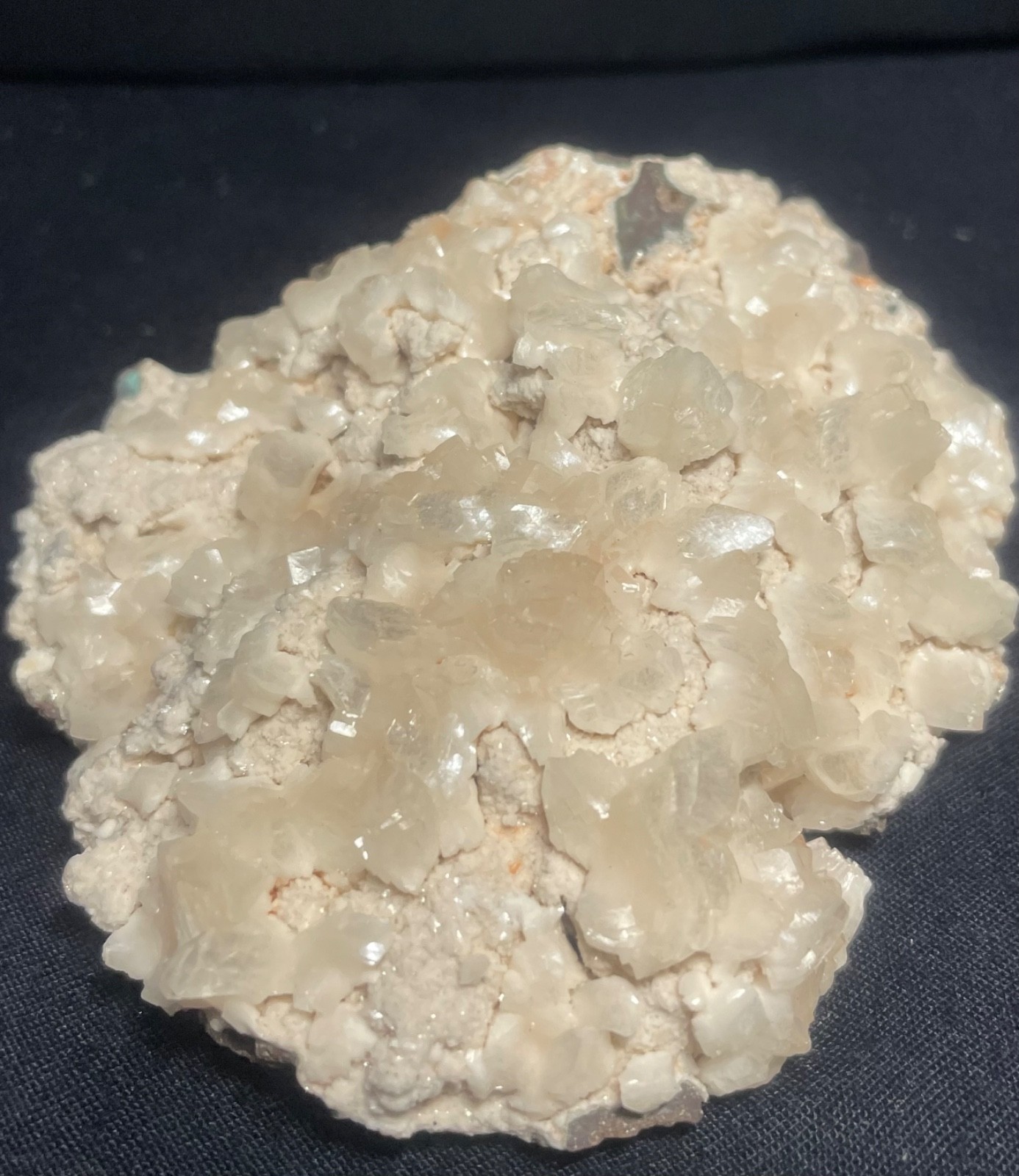 Natural stilbite on calcite cluster mineral specimen 218 gr 8x9x4.5 cm video