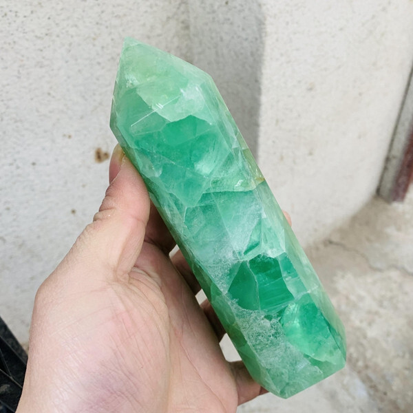 734g Natural Green Fluorite Quartz Crystal wand point oblisk healing