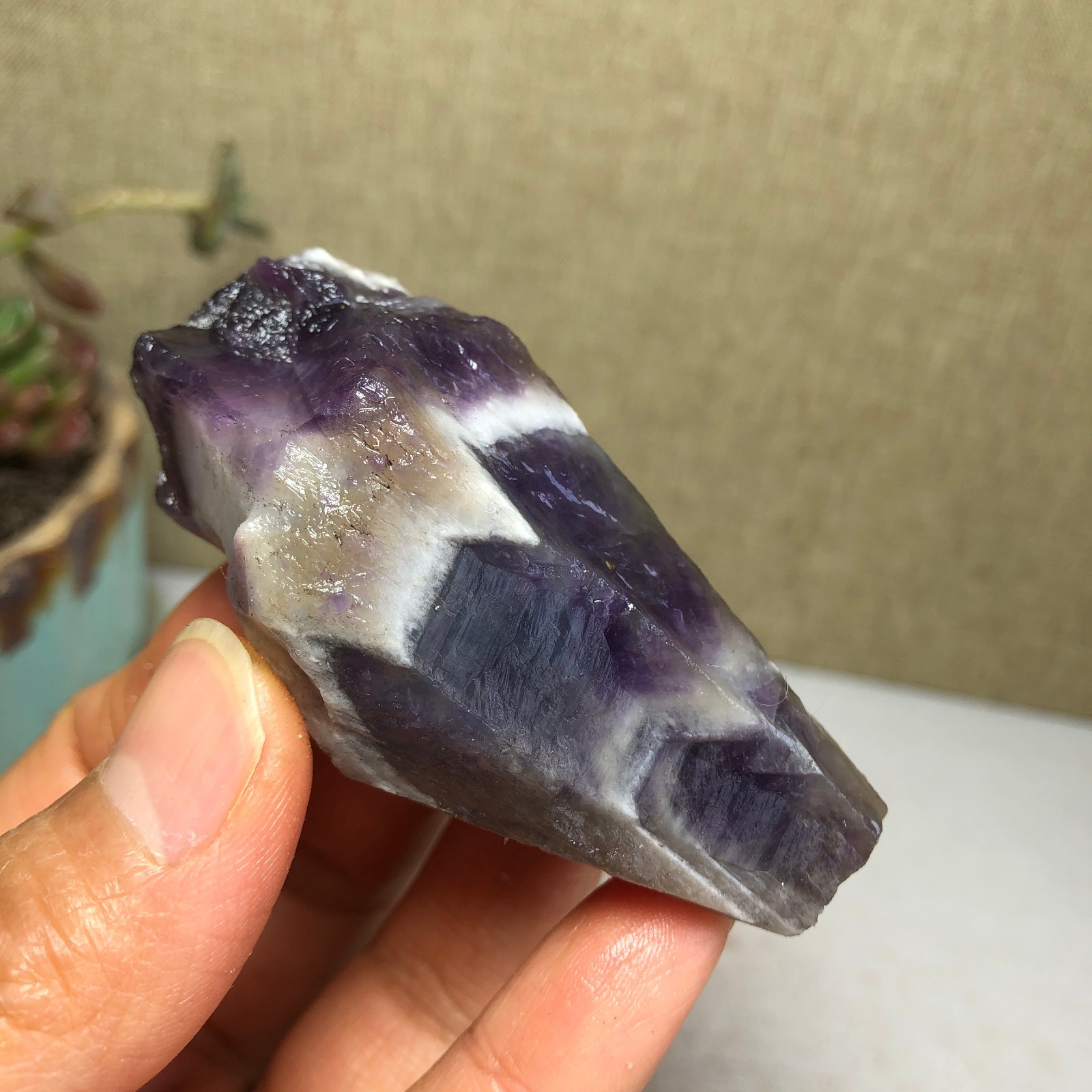 68mm Natural Dream Amethyst gemstone rough Crystal uncut specimens 66g A3822