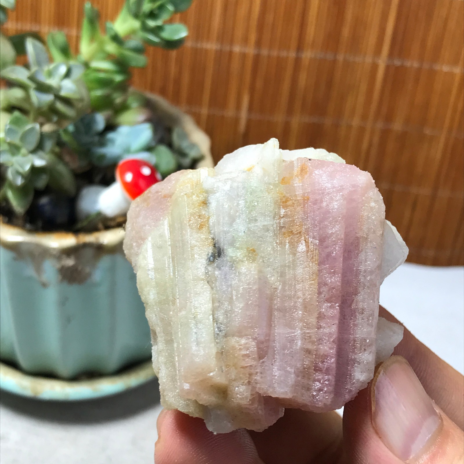 Natural red Tourmaline acanthconite Crystal rough original Specimen 106g A6567