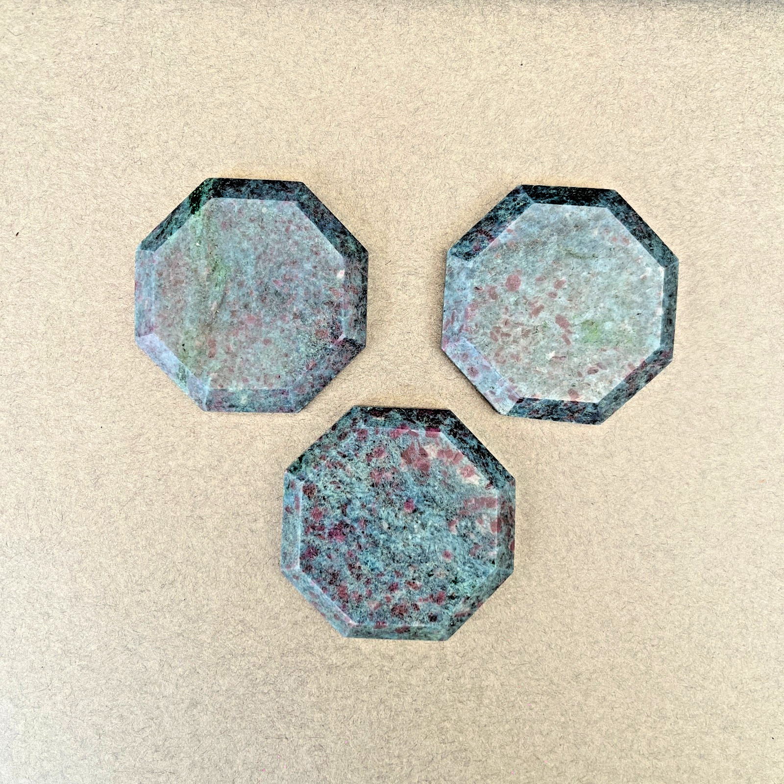 Ruby Kyanite Palm Stone UV Reactive Fluorescent Crystal Octagon 48mm