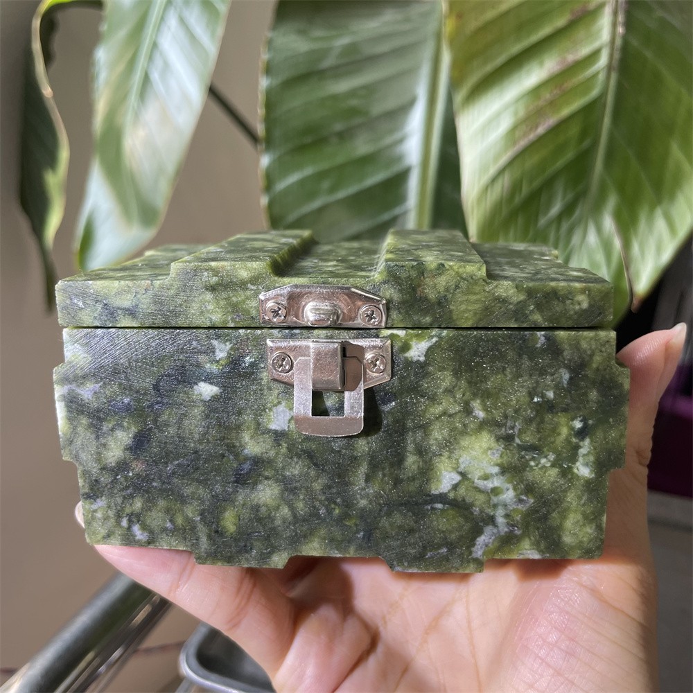 1.9LB 4.4″ Natural Xiuyan Jade Box Carving Crystal Quartz Reiki Decor Gift