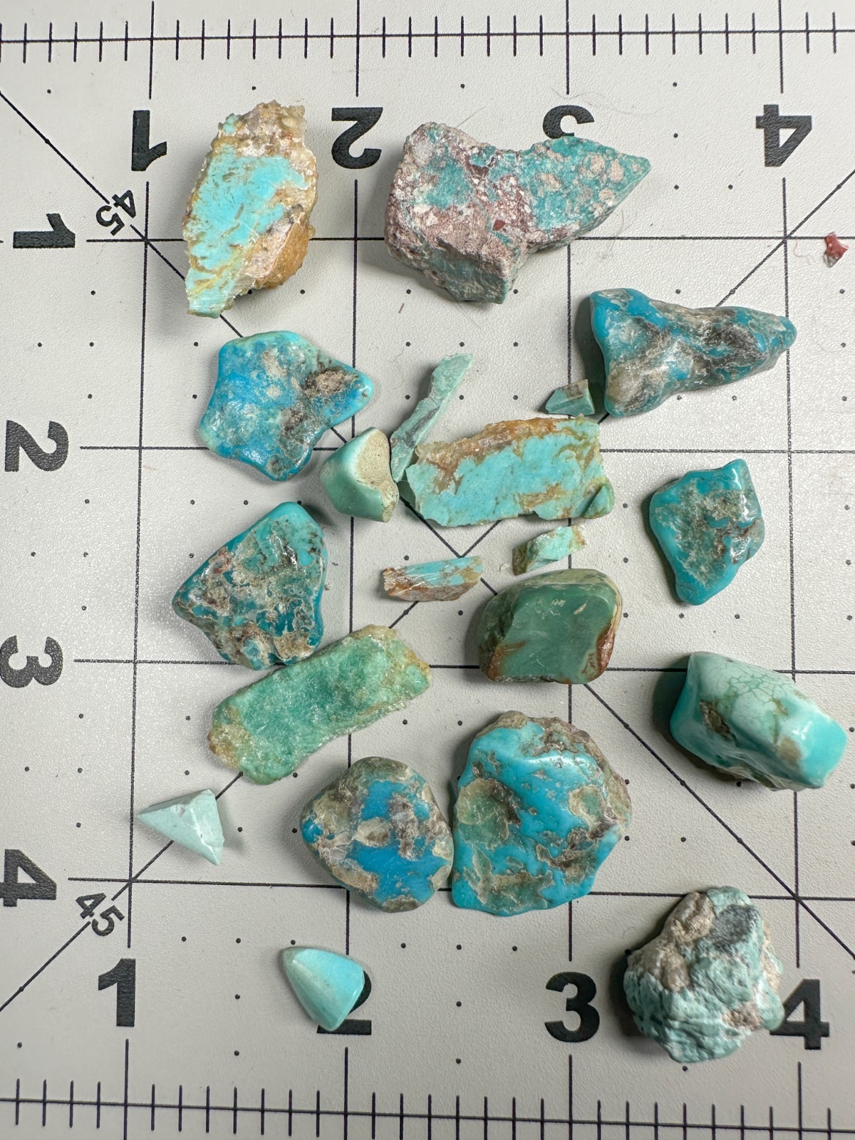➤ TURQUOISE ~4+ Ounce Lot Natural/Untreated & Treated Turquoise ➤1129