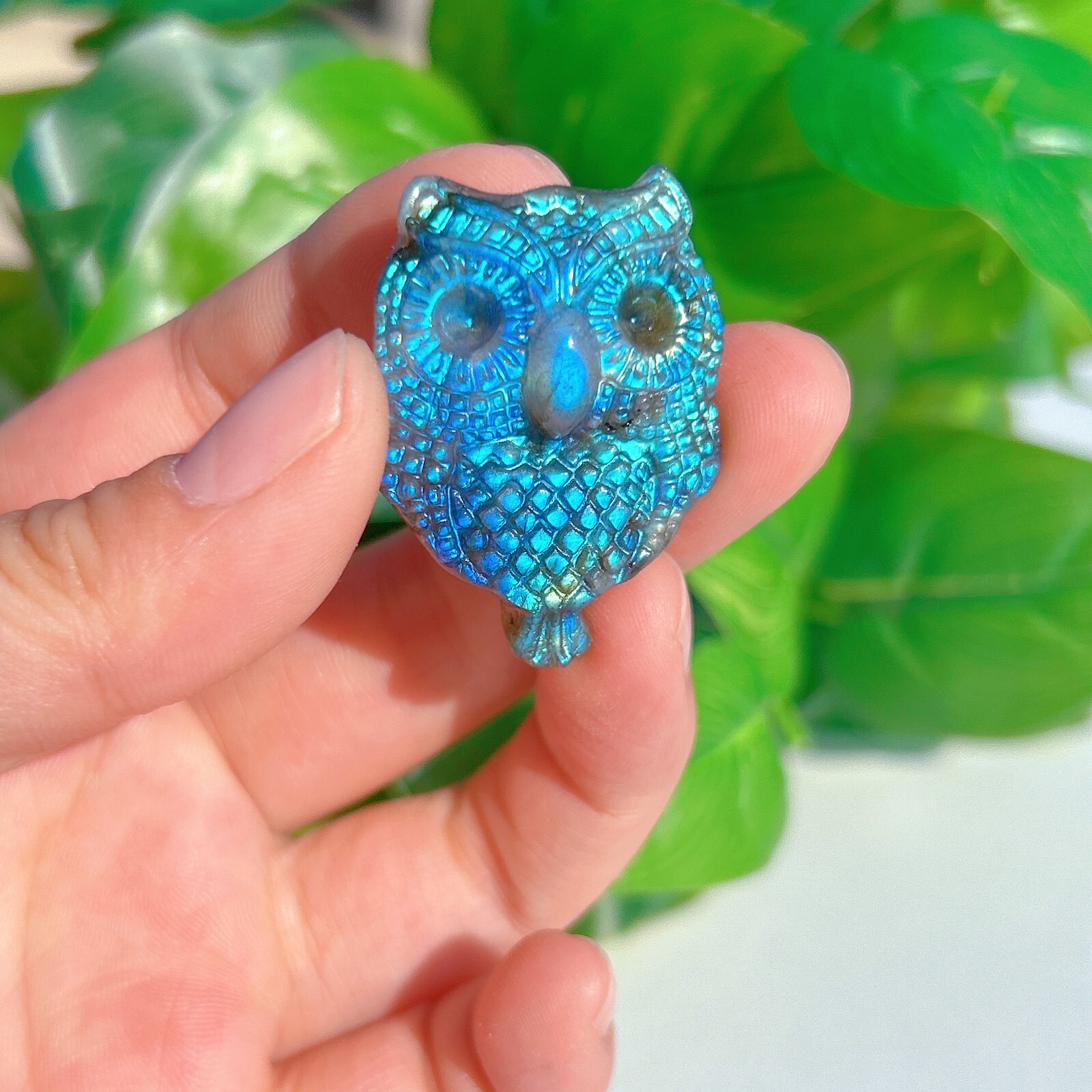 Natural labradorite Owl Hand Carved crystal crystal Healing