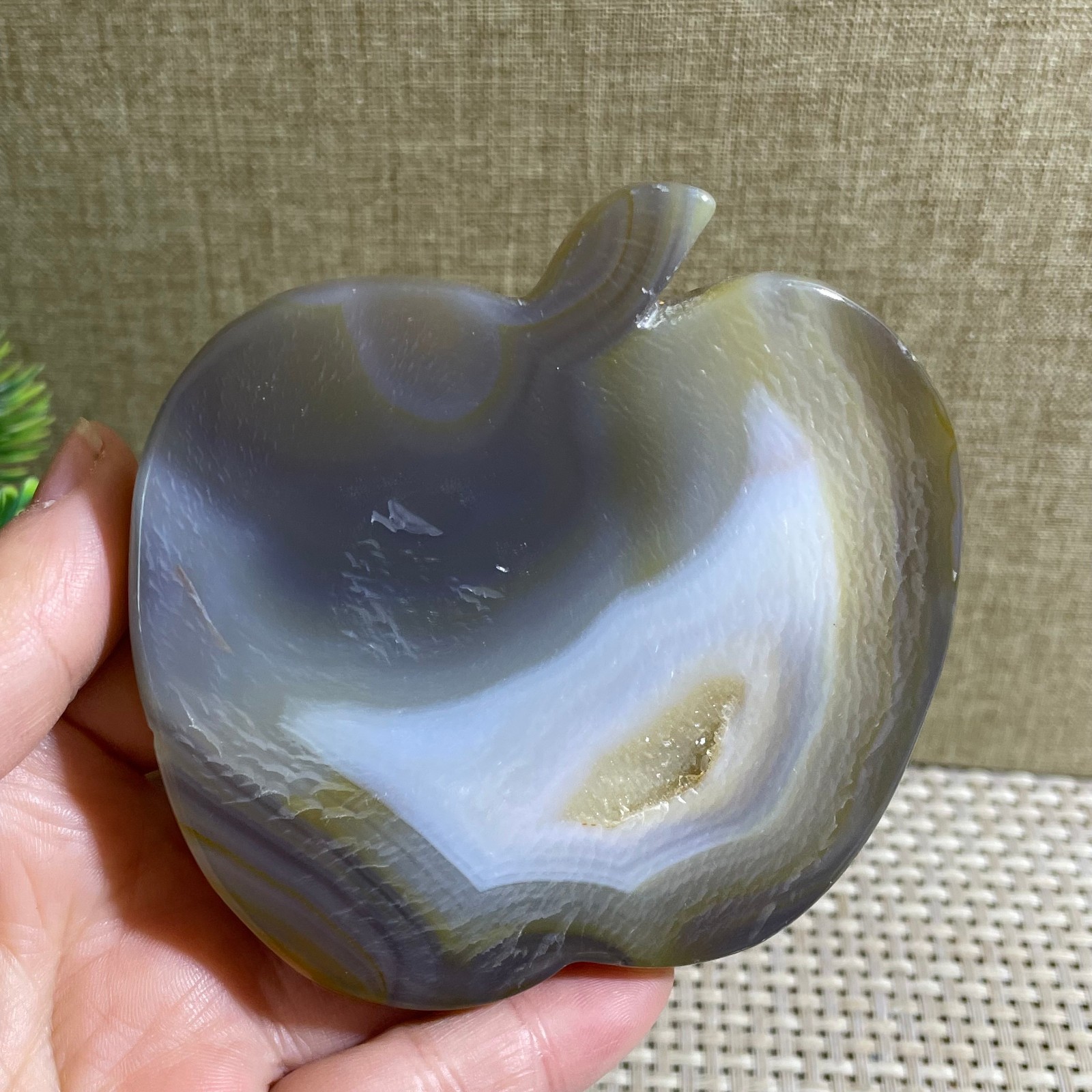 170g Geode Agate Crystal Polishing Specimen