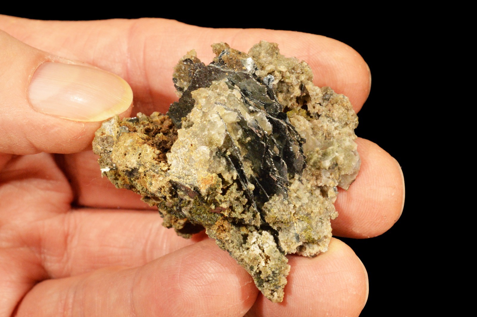 HEMATITE EPIDOTE QUARTZ 1 1/2″ 2 Oz Rock Mineral Specimen Chakra Healing Crystal