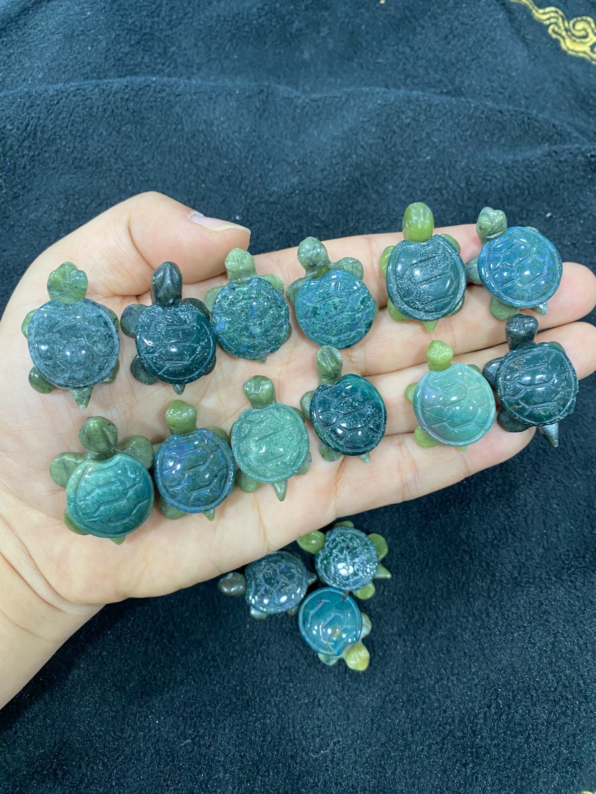 5pcs Natural moss agate quartz crystal carved sea turtle skull reiki healing