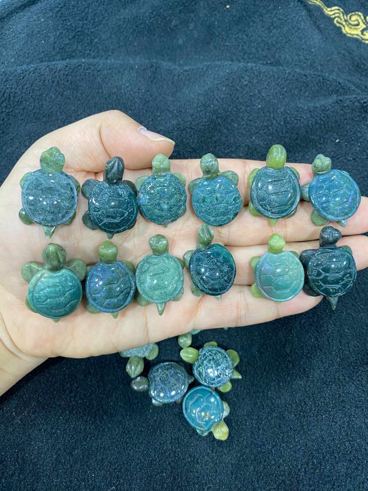 5pcs Natural moss agate quartz crystal carved sea turtle skull reiki healing