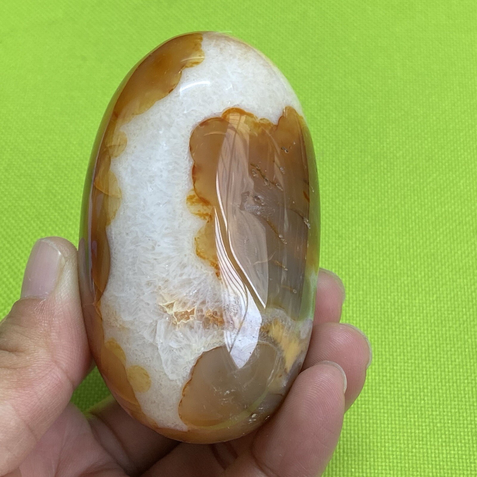 77mm242g Beautiful Patterns Red Agate Carnelian Palm Stone Reiki Crystal Md Y098