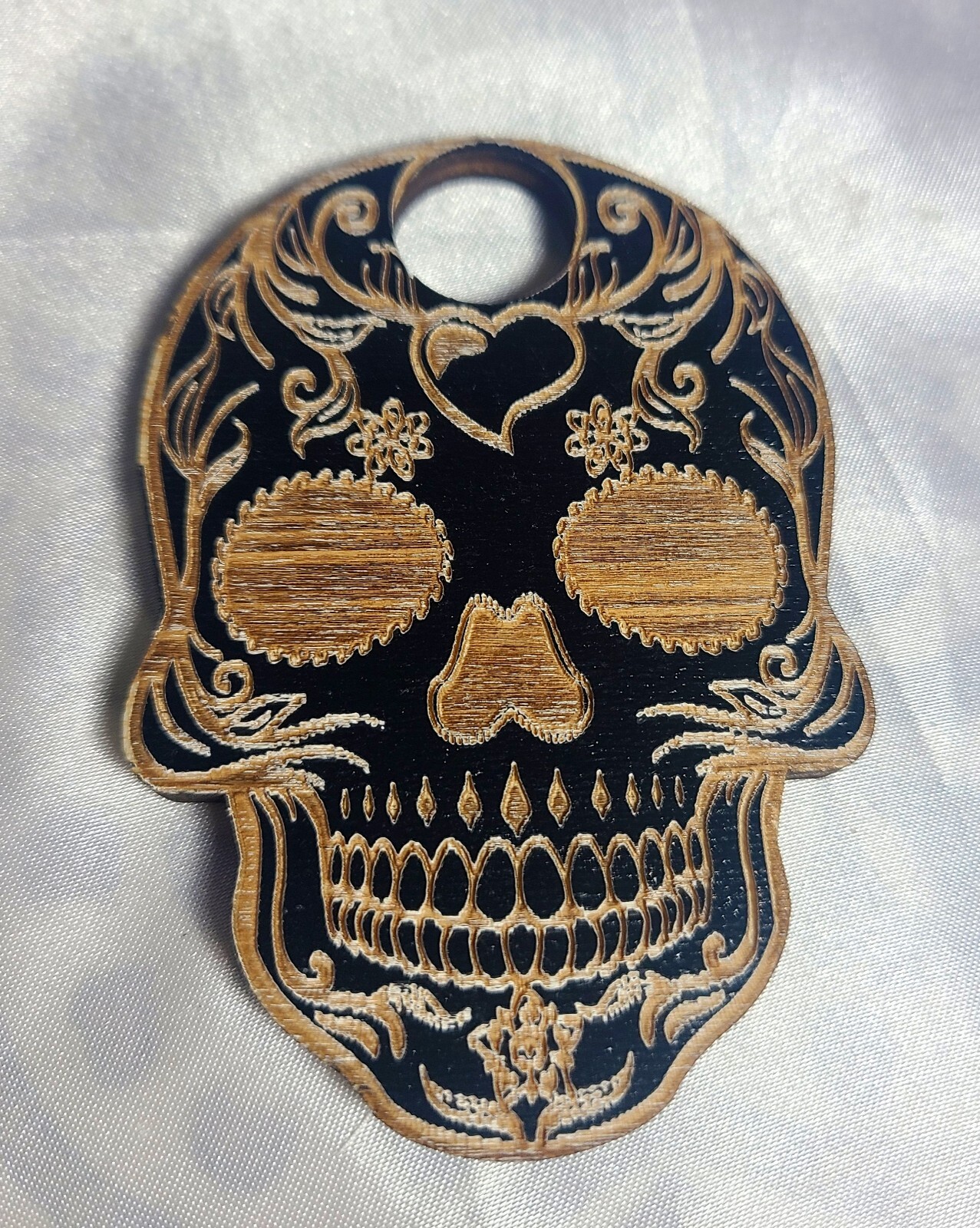 3.3″ Sugar Skull & Heart Shape Wood Sphere Stand Crystal Ball Holder