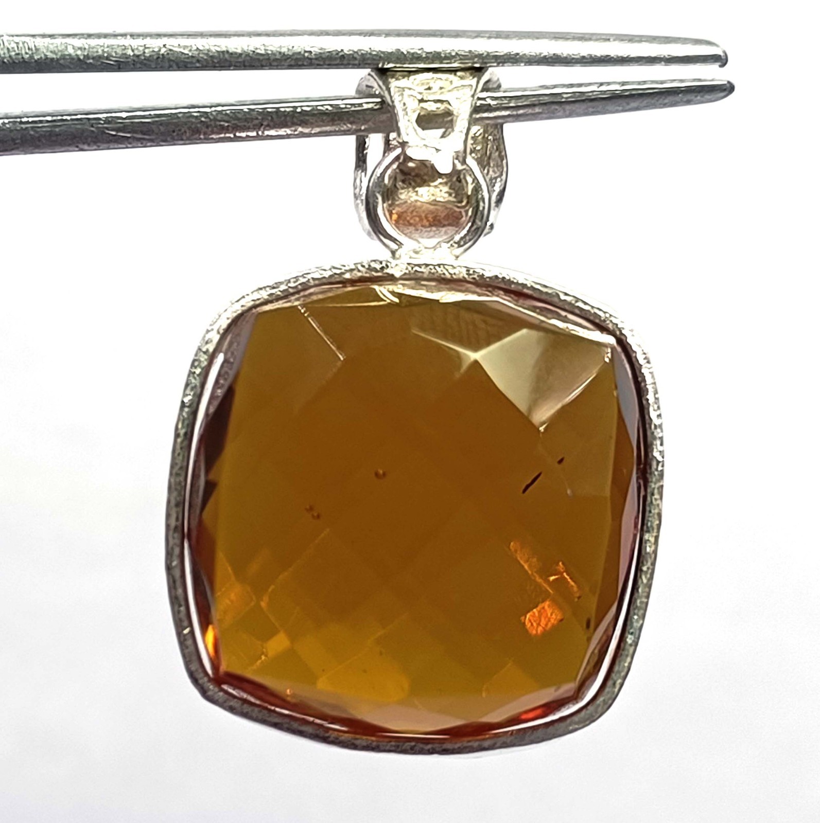 Natural Alexandrite Color Change 72.35 Ct 925 Solid Silver Pendant IGL Gems 5JST