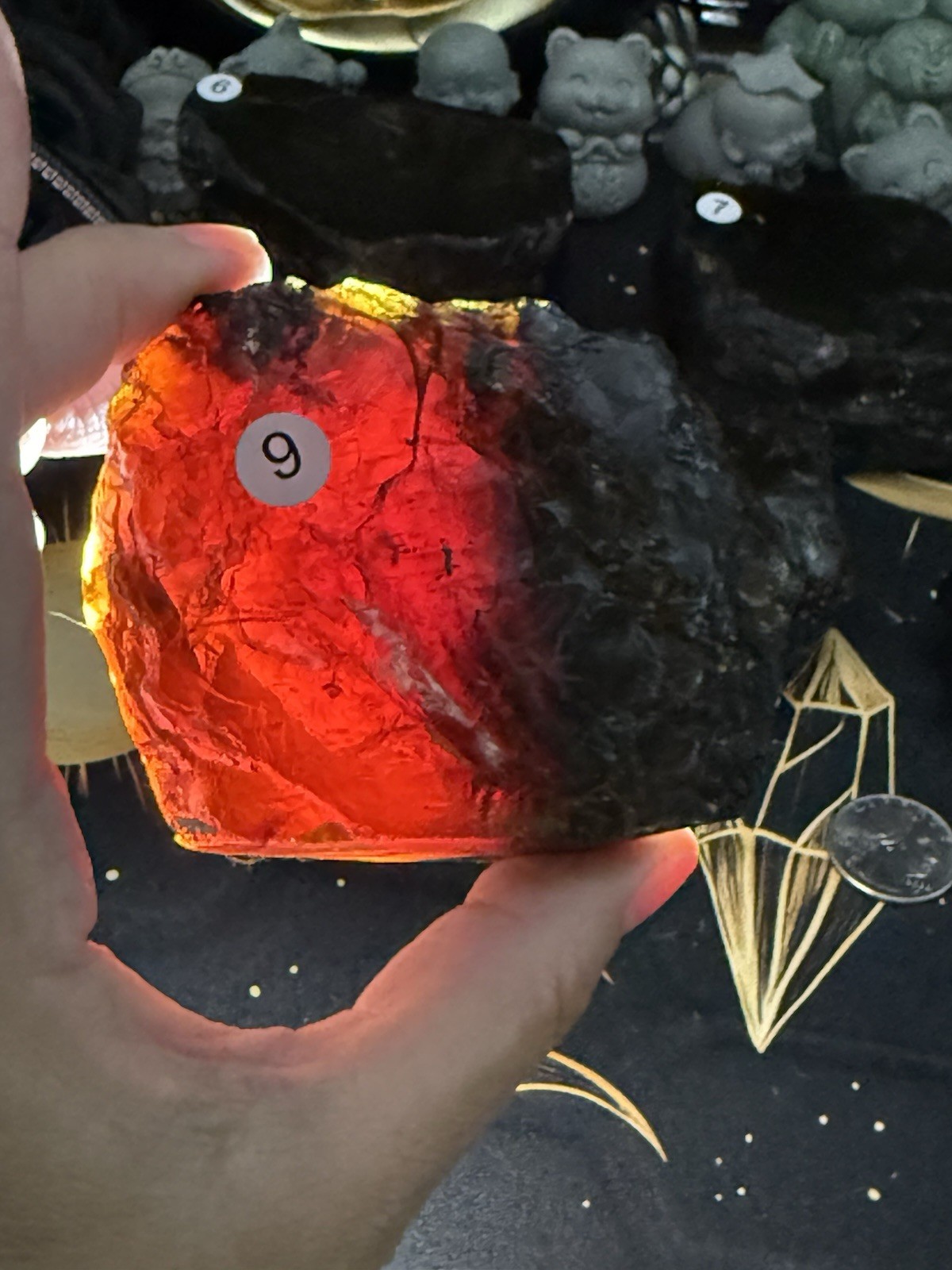 Natural Black Indonesian Amber Uvreaction Great pieces Free ship