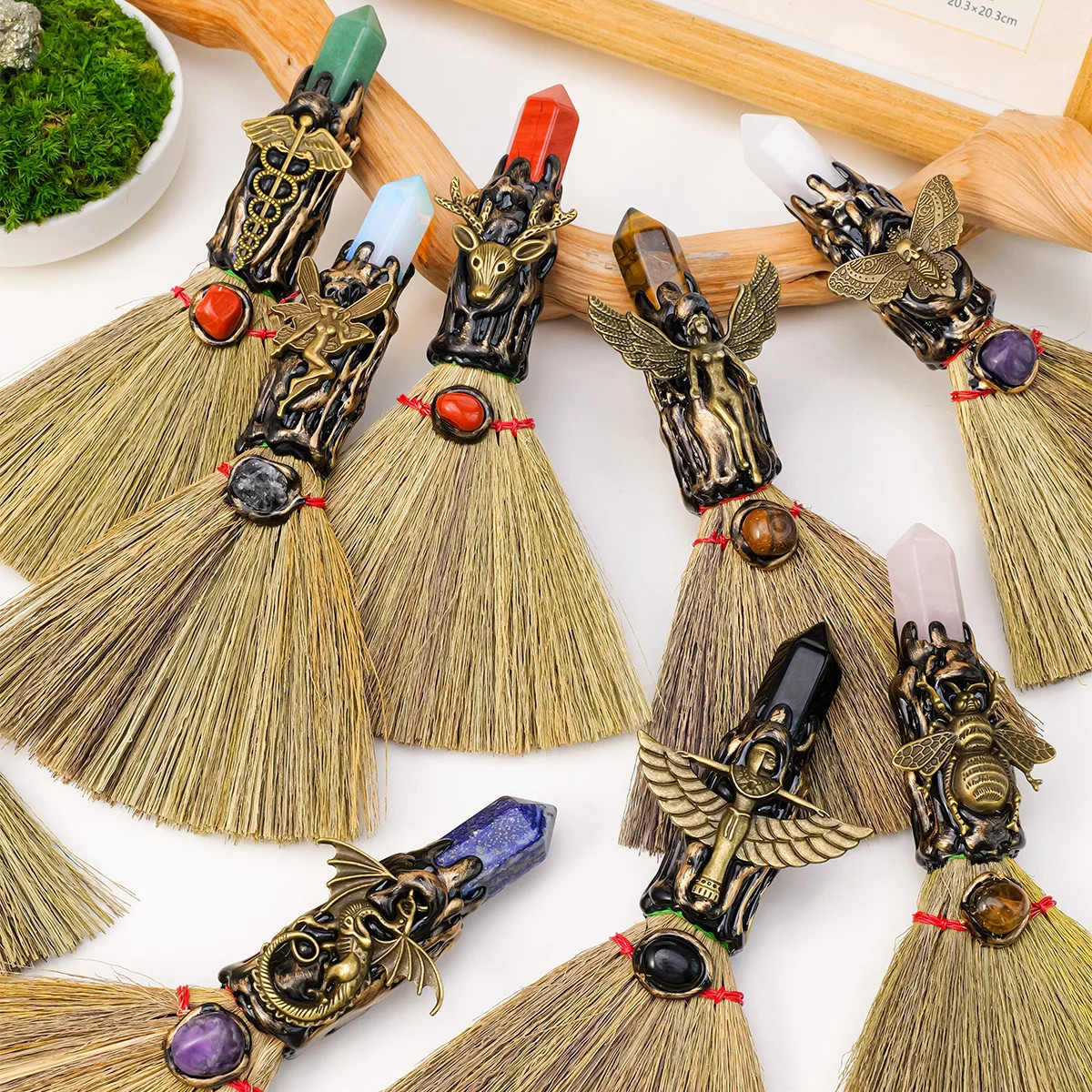 Natural Crystal Single-Pointed Column Broom Amethyst Magic Purifying Energy