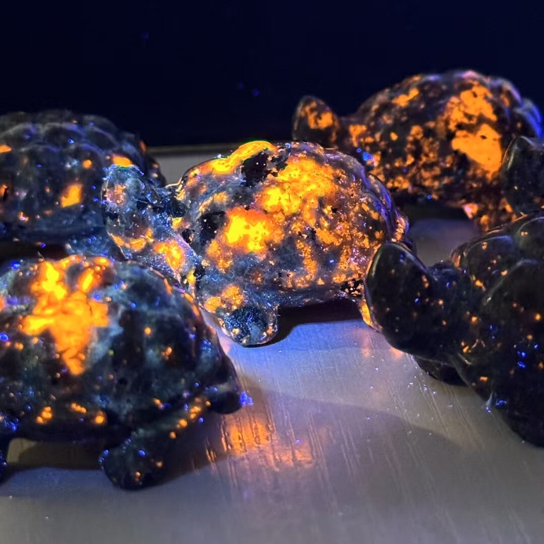 2”+ Natural yooperlite Turtle skull carved quartz crystal Reiki healing 1pc