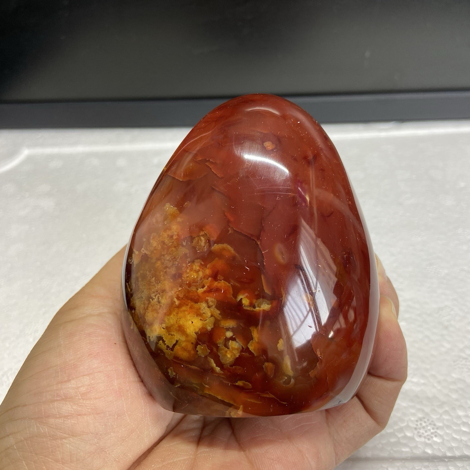 83mm388g Beautiful Red AGATE Carnelian Yellow Spots Crystal Display Stand MGY143