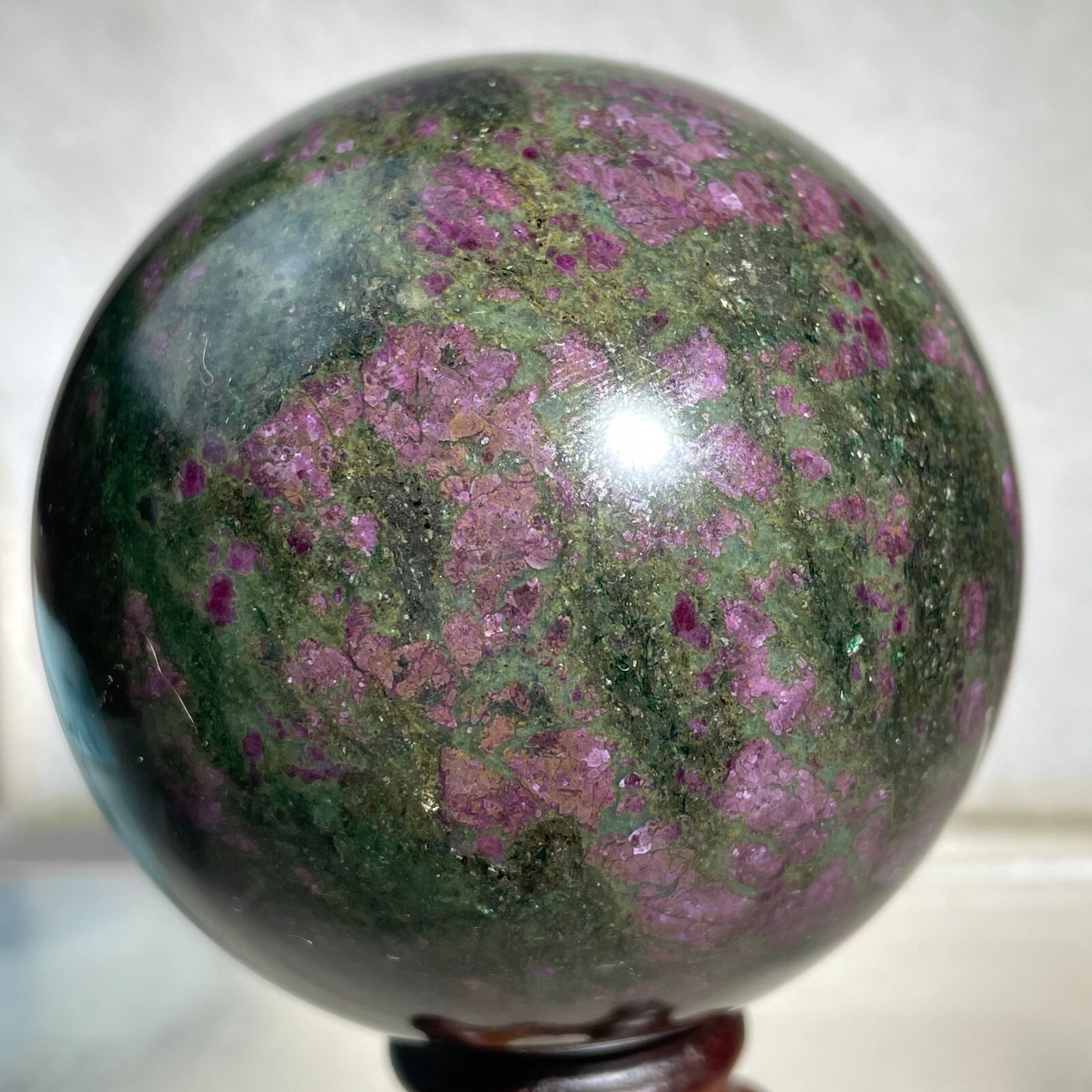 548g Natural Red Green Emerald and Ruby Gemstone Quartz Crystal Sphere Ball