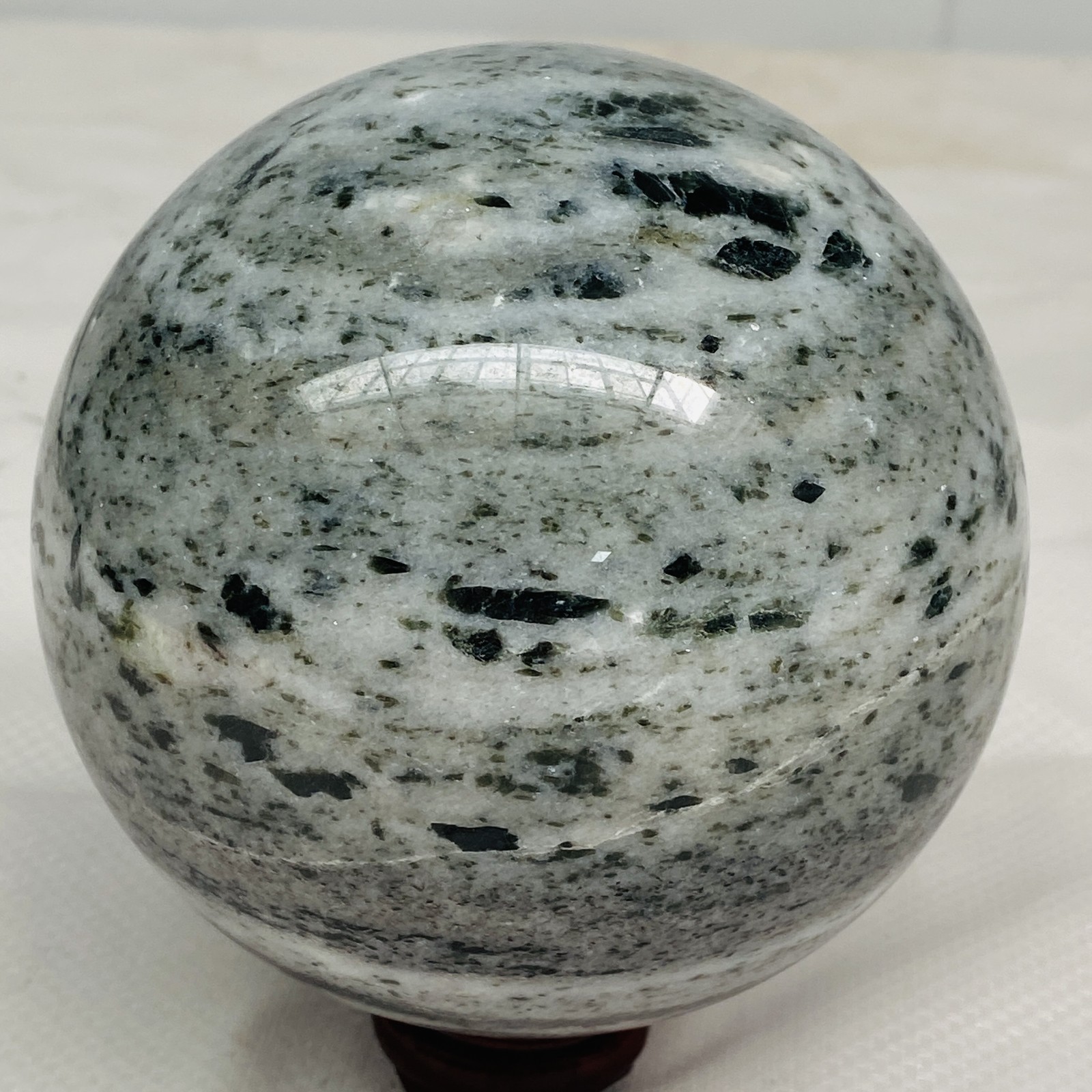 Natural green tourmaline ball polished quartz crystal ball healing 2000G(4.4LB)