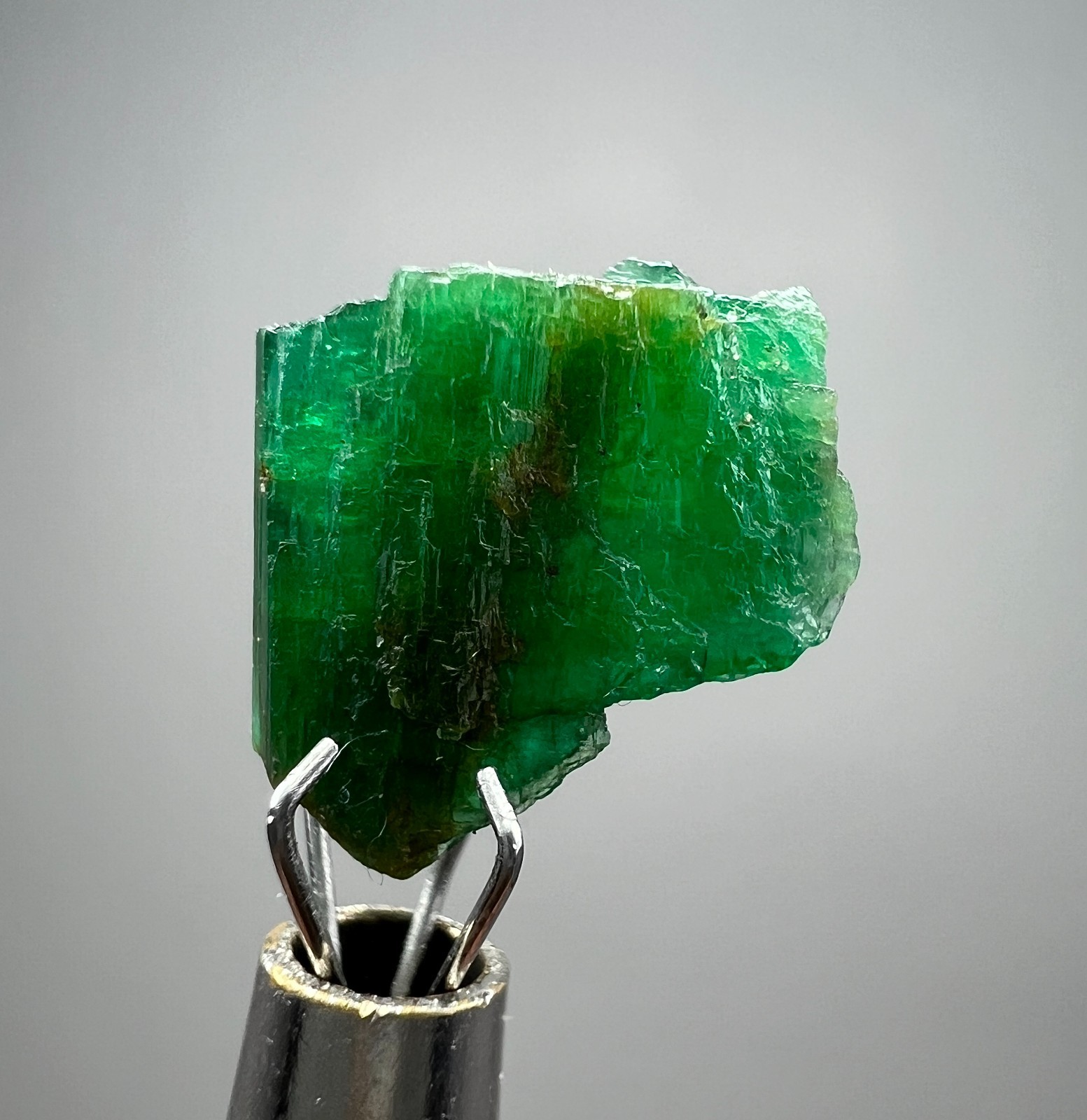 Panjshir Emerald Rough Lot Afghanistan | Untreated Green Emerald Crystals_135 Ct