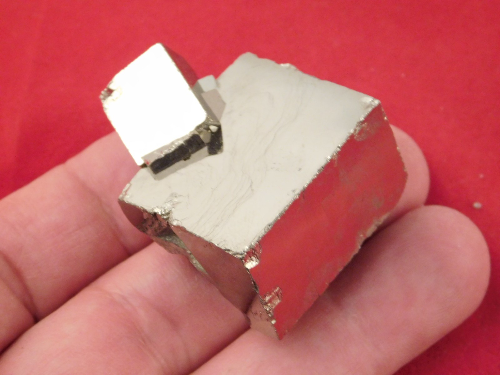 Smaller AAA PYRITE Crystal CUBE Cluster! Nice and 100% Natural Peru 78.0gr