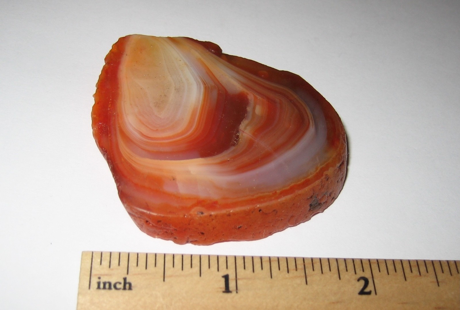 2″ x 1.7″ x 7-10mm POLISHED (TOP/BOTTOM) NATURAL CARNELIAN AGATE STONE 41.6g *1