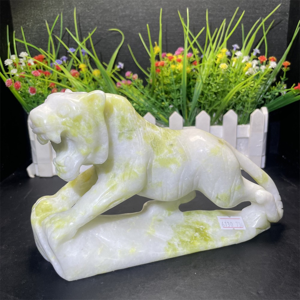 3.1LB 7.2″ Natural Xiuyan Jade Leopard Carved Crystal Quartz Decor Statue Reiki