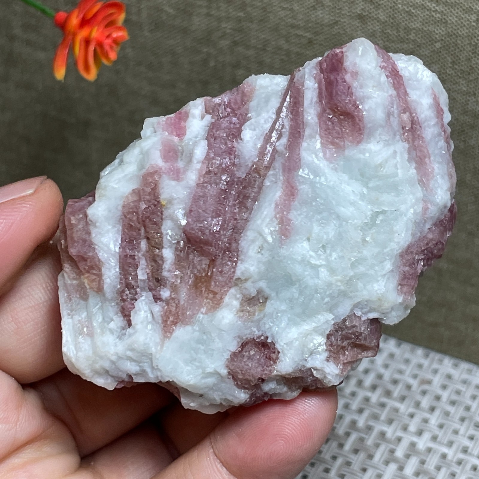 Top Red Tourmaline Crystal Rough Mineral Healing Specimen Original stone 106g A4