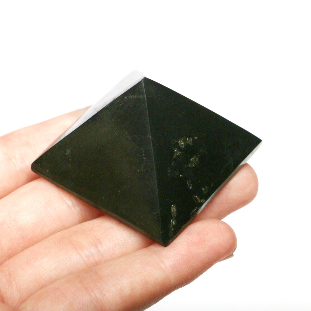 1.18″~2.36″Shungite/Schungit Polished Pyramid 4G 5G EMF Protection Detox Crystal