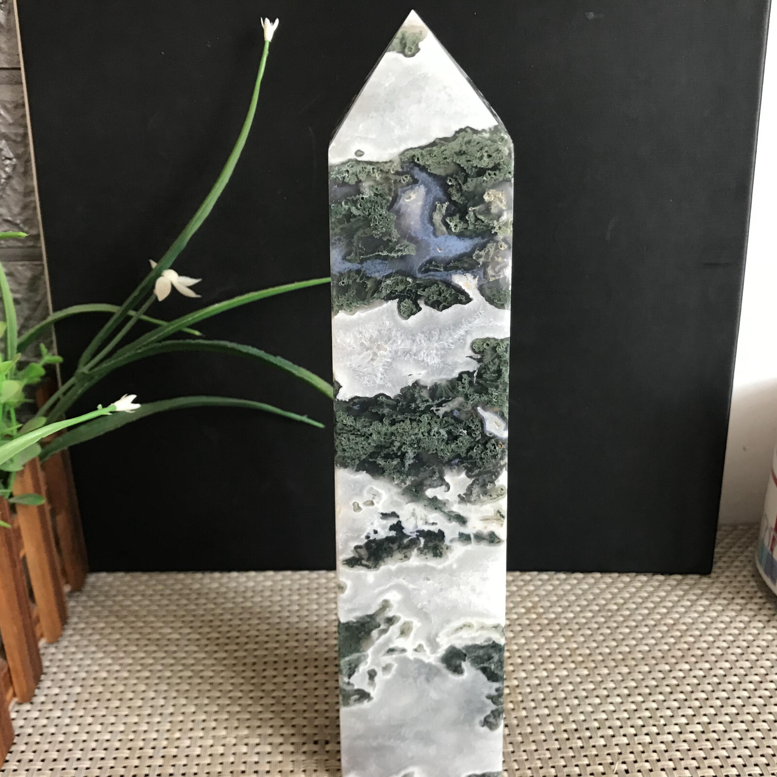 1048g Reiki Natural Beautiful Moss Agate Crystal Hand Grinding wand Repair B03