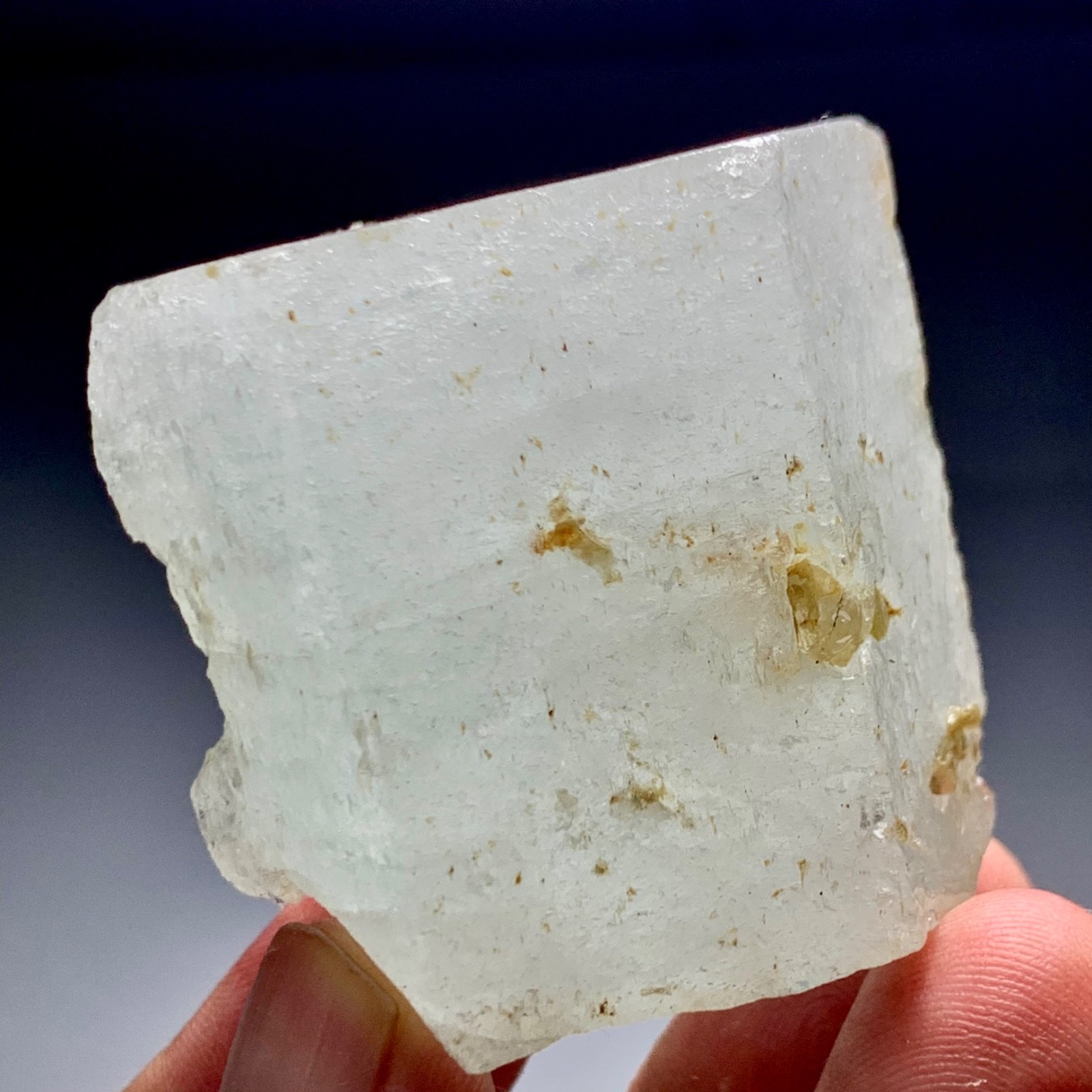 550 CT Terminated Natural Aquamarine Crystal From Skardu Pakistan