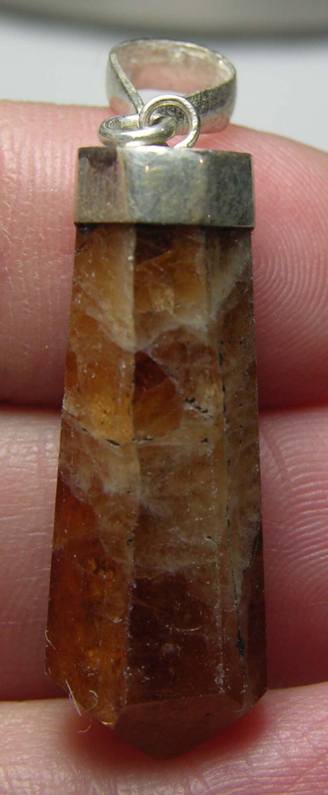 #8 Pakistan 30.95ct 100% Natural Hessonite Garnet Crystal Pendant 6.20g 30mm