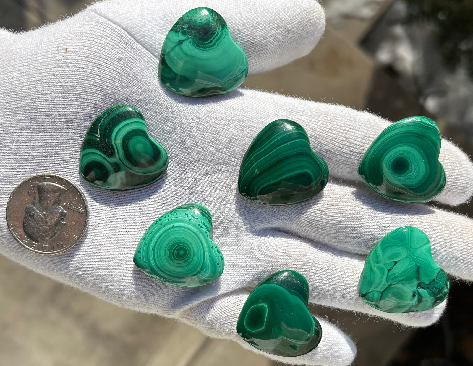 USA SALE 67g LOT 7 MALACHITE POLISHED SMALL HEARTS HEART POCKET PALMSTONE PALM