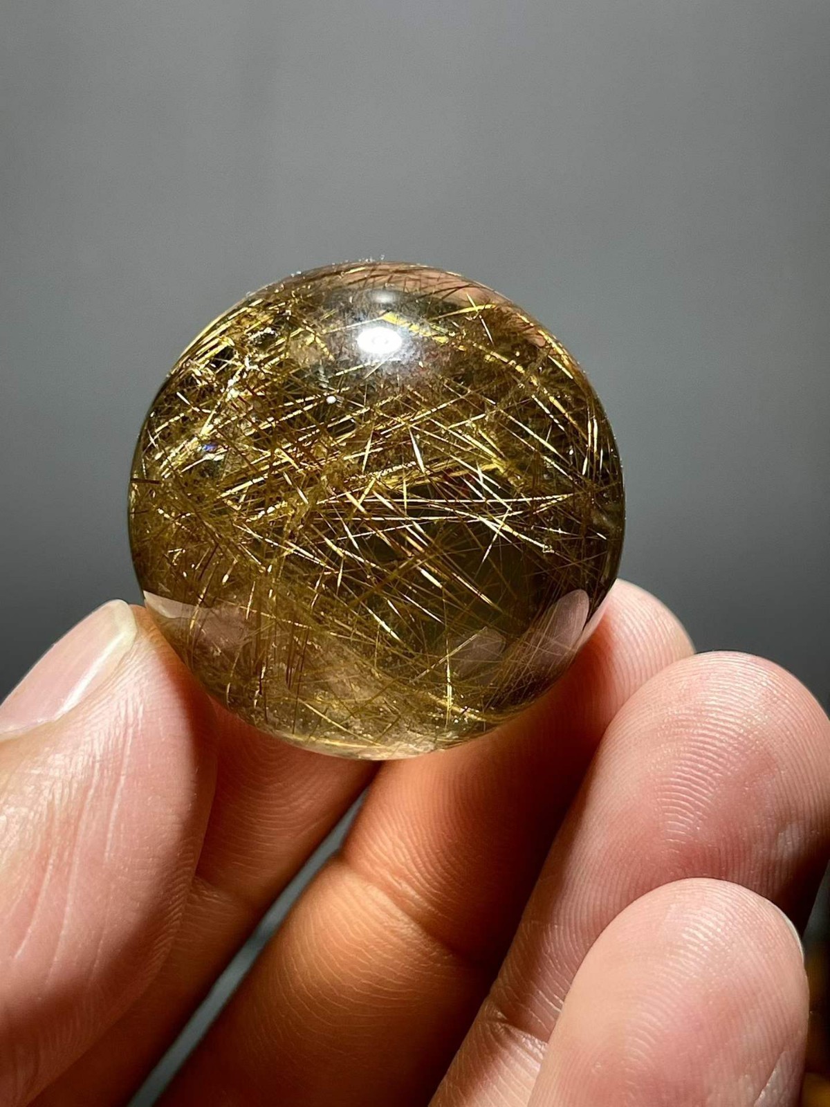 40.2g Natural Golden Rutilated Quartz Sphere Crystal Ball Reiki Decor