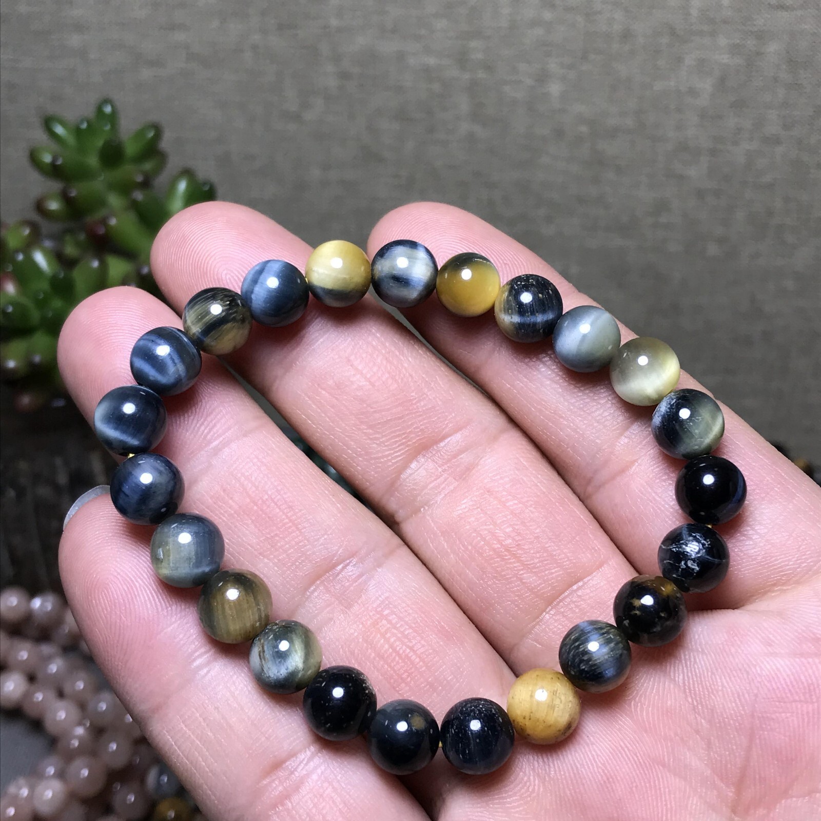 5Pcs Wholesal Natural Polish yellow Blue Tiger eye bracelets Crystal ball 8mm