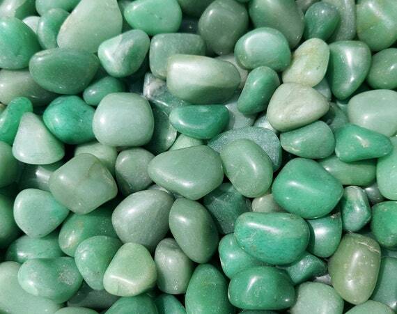 Green Aventurine tumblestone 20-30mm with free organza bag reiki chakra Luck