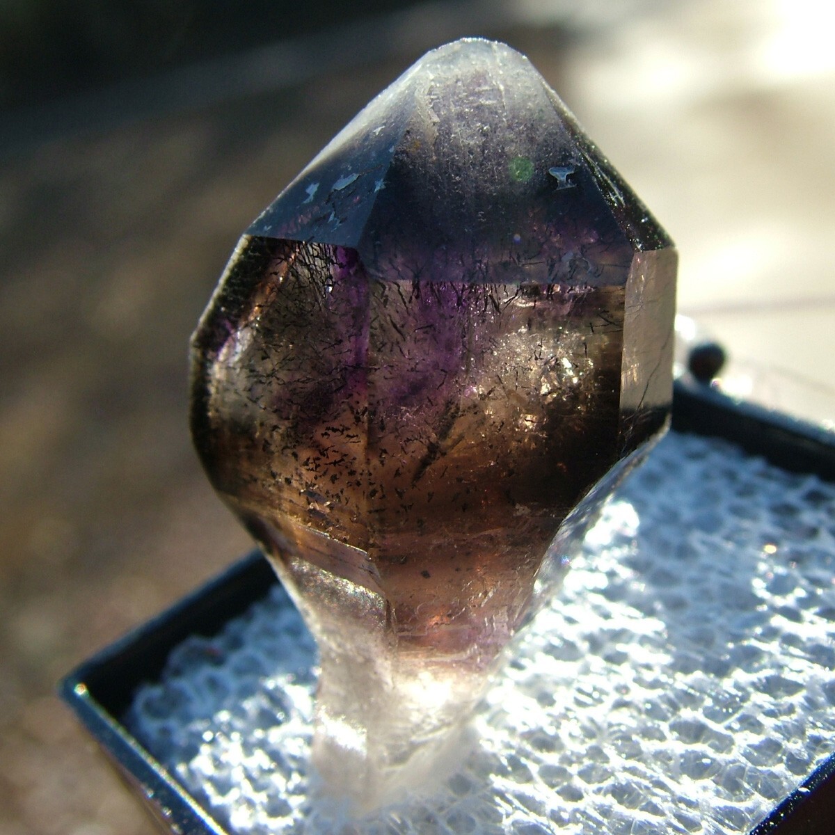 AMETHYST SCEPTER CRYSTAL w HEMATITE STREAMERS perky box ANDILAMENA MADAGASCAR