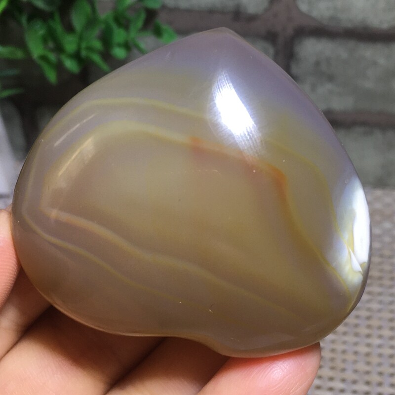 100g Agate stone crystal Heart carved gem stone mineral specimen 57*50*26mm