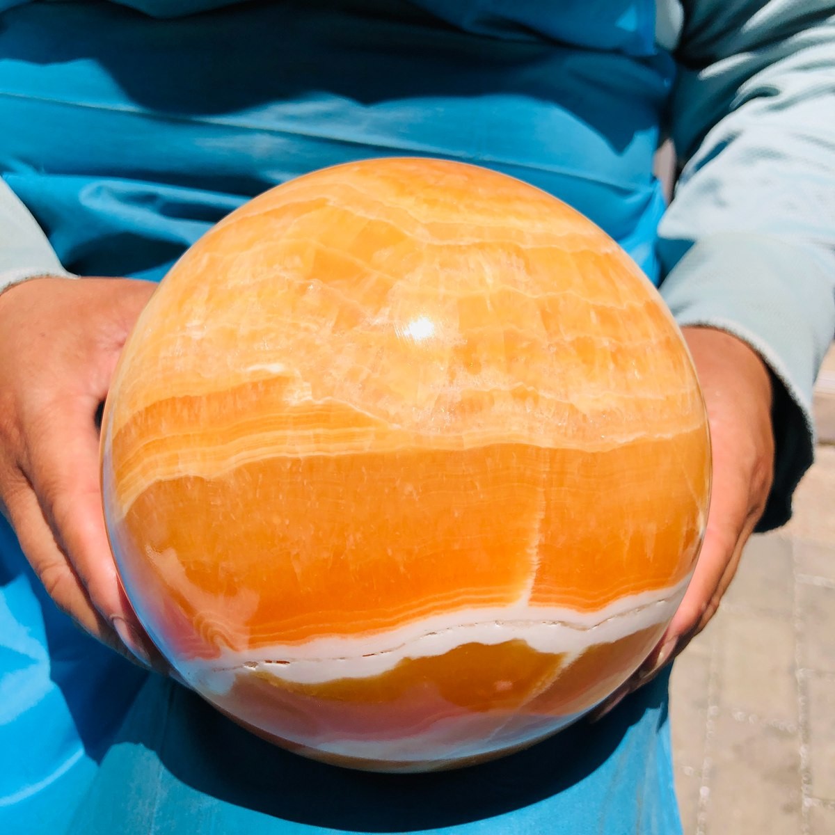 4110G Top Natural Yellow Calcite Ball Quartz Crystal Ball Reiki Healing 5526