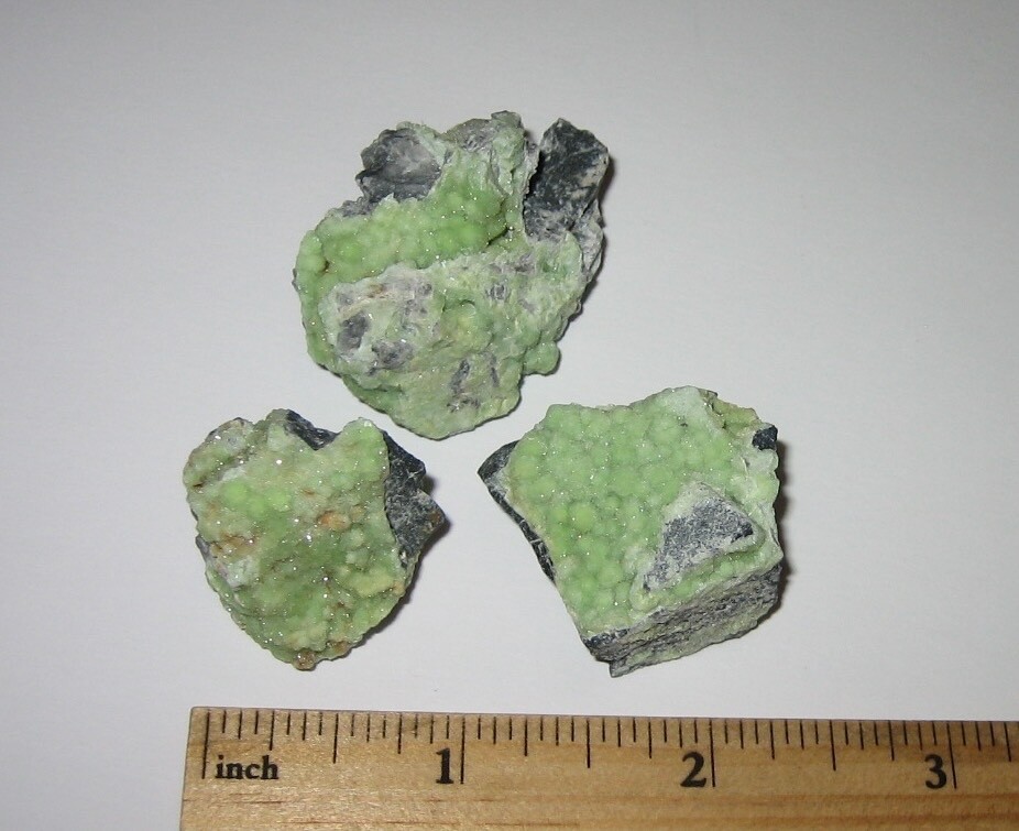 3pc BEAUTIFUL NATURAL 0.9″- 1.5″ LIGHT GREEN WAVELLITE CRYSTAL CLUSTERS ~ 51g *1