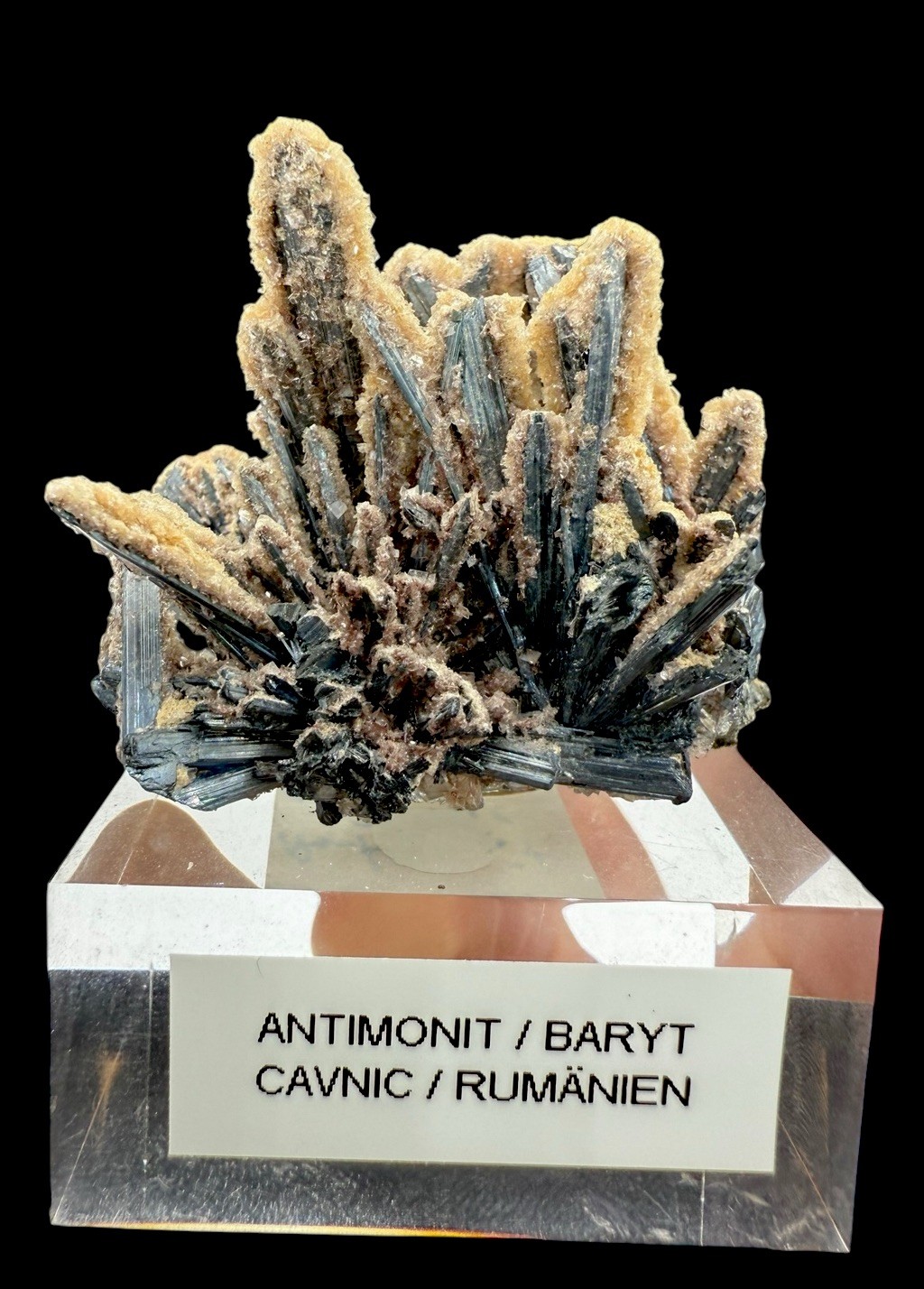 Baryte On Stibnite Crystals : Cavnic Mine . Maramureș , Romania 🇷🇴