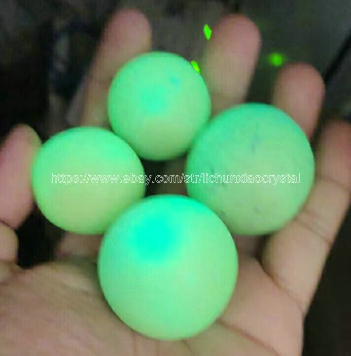 2pcs “Glow In The Dark” Tibetan Wealth-God Ancient Luminous Stone Old Dzi Bead