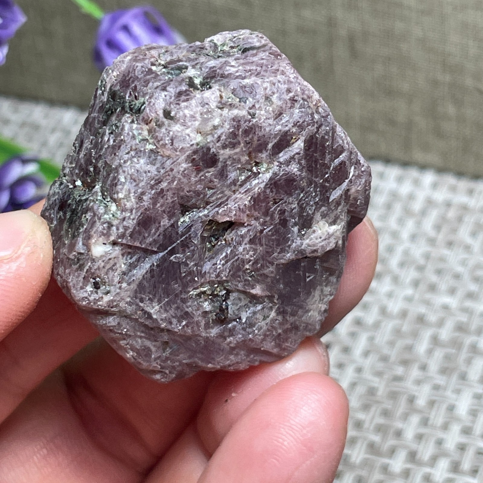 Rare Rough Red Corundum Stones Ruby Raw stone Mineral Specimen 70g A89